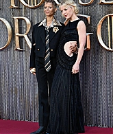 hannahvdwnetwork_housedragons3premierelondon_282229.jpg