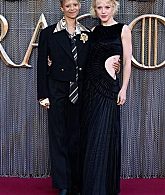 hannahvdwnetwork_housedragons3premierelondon_282329.jpg