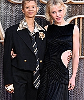 hannahvdwnetwork_housedragons3premierelondon_28529.jpg