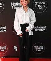 hannahvdnetwork_ntlive_premierelesliaisonsdangereuses_june26_28329.jpg