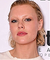 hannahvdwnetwork_peugeotattitudeprideawards_july26_28129.jpg