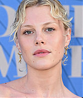 hannahvdwnetwork_mediterranefilmfestival_goldenarrivals_28129.png