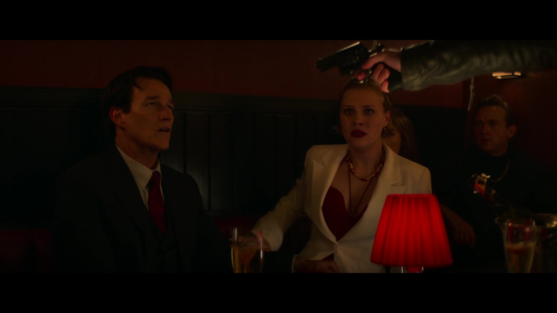 Sexy_Beast_S01E03_Wont_Soon_Forget_This_1080p__5794.jpg
