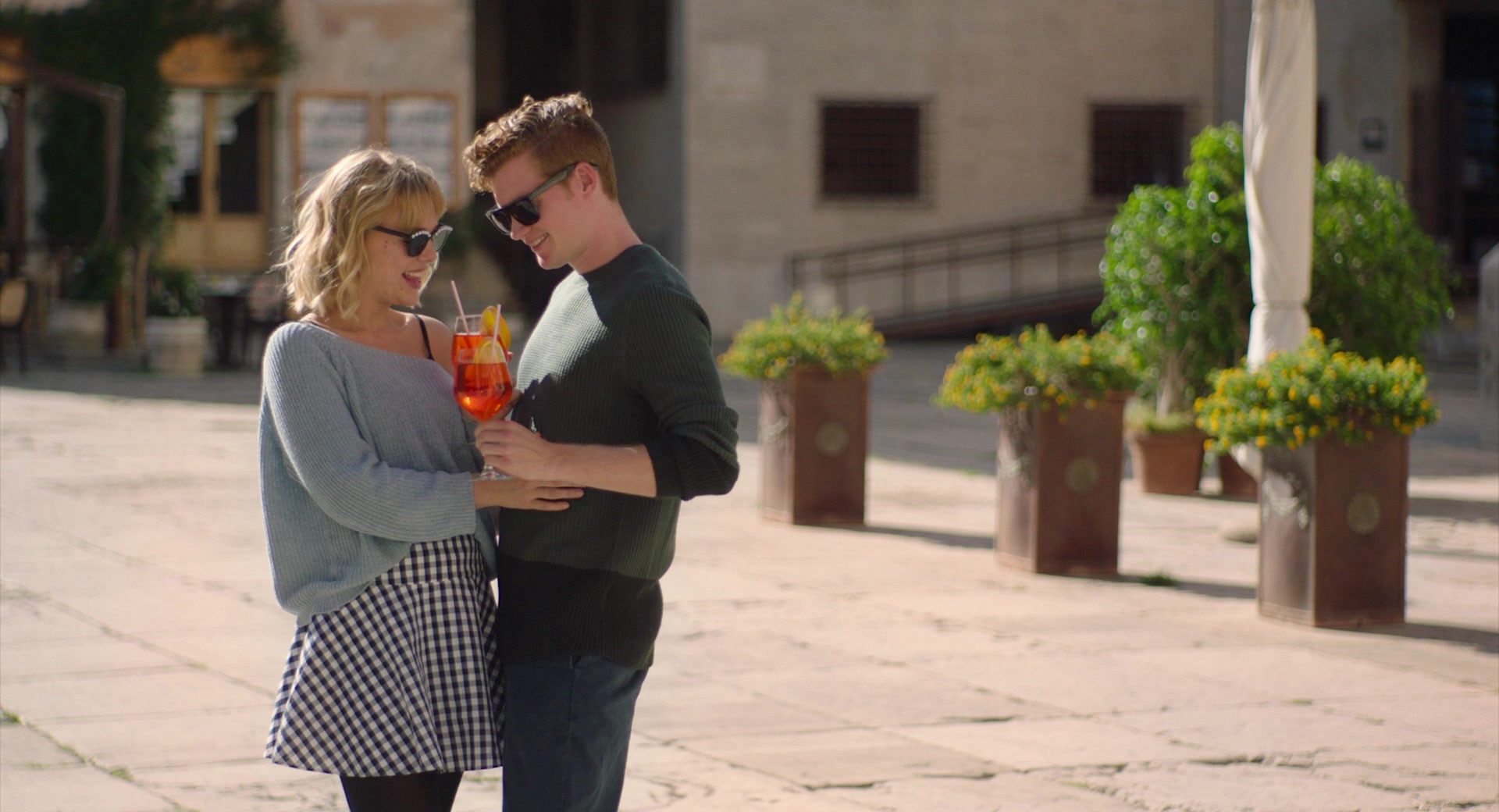 A_Little_Italian_Vacation_2021_1080p__00584.jpg