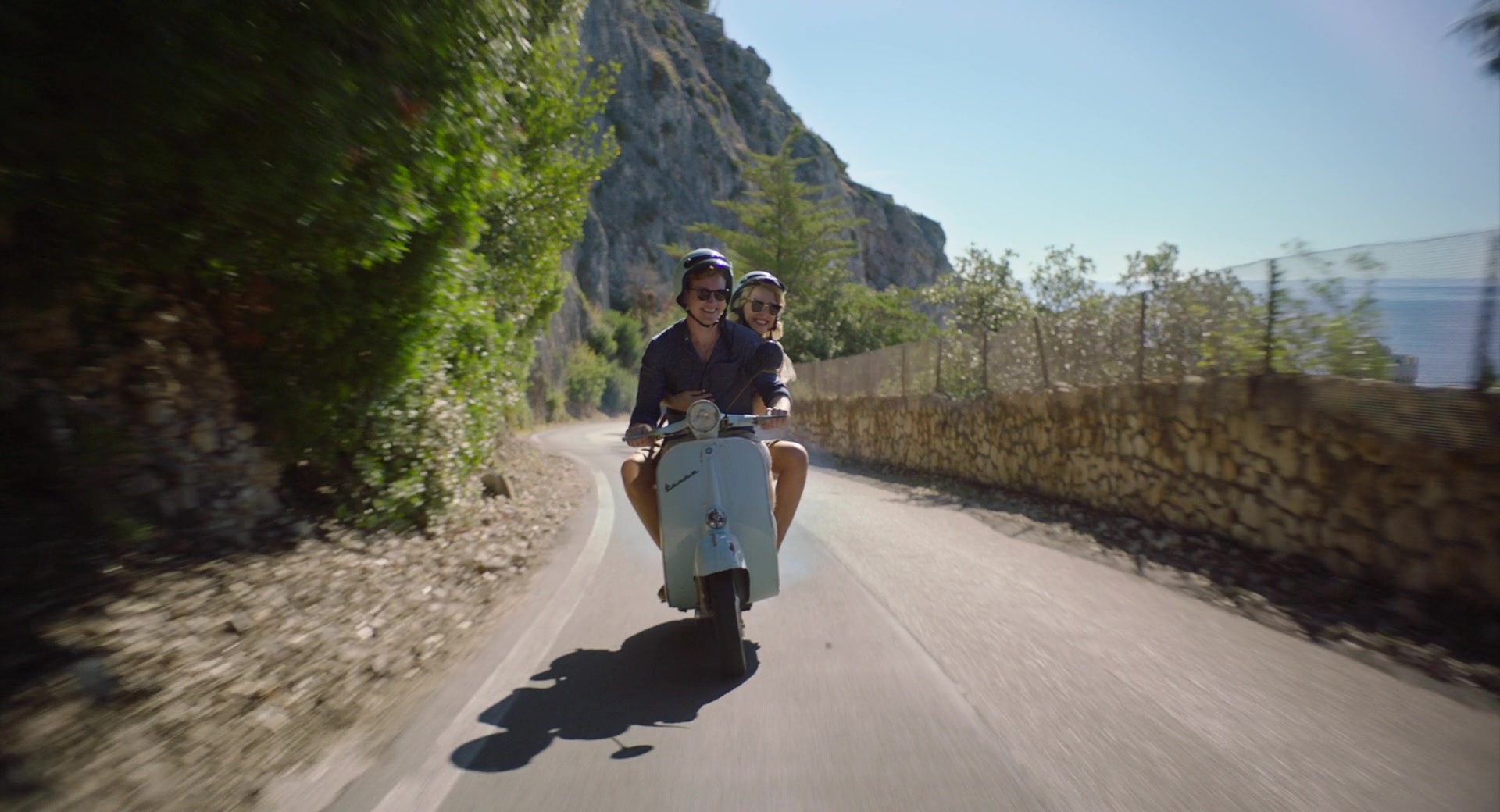 A_Little_Italian_Vacation_2021_1080p__03882.jpg