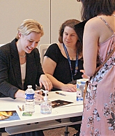 ATOW_AutographSession_28229.jpg